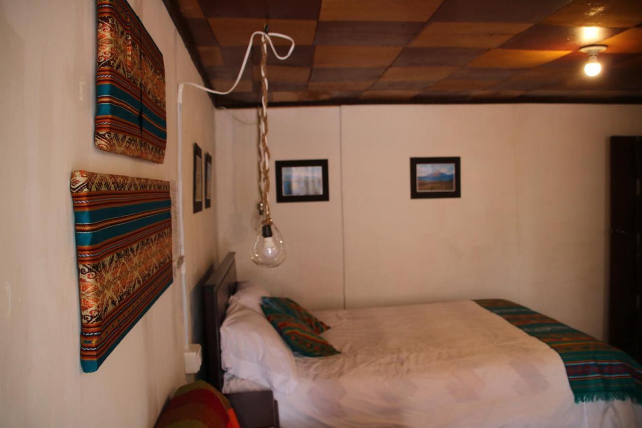 Hospedaje Los Ponchos Otavalo Exterior foto